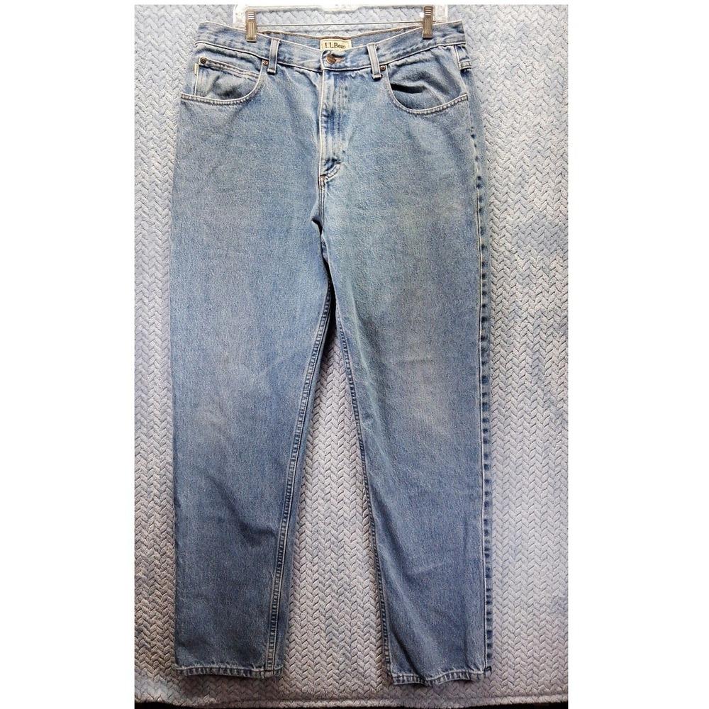 LL Bean Natural Fit‎ Jeans Mens 36x34 Light Wash Straight Leg Denim 104731